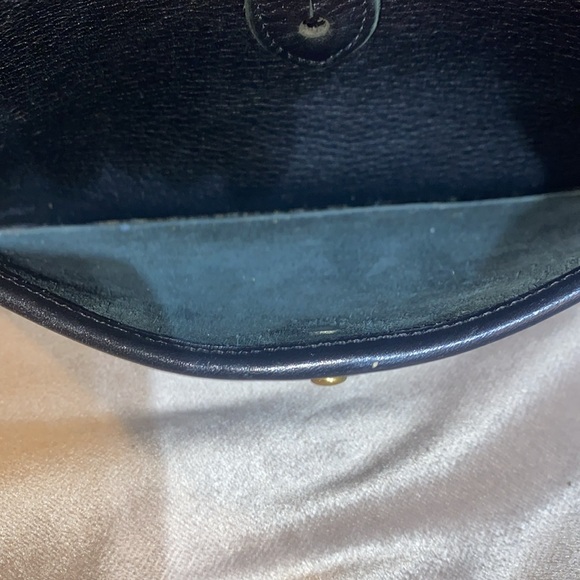 Vintage Dooney and Bourke medium Essex Shoulder Bag - Picture 14 of 16